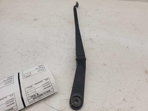 2001 Vw Beetle (type 1) Wiper Arm — photo 8