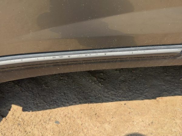 03-06 Infinity Fx45 Passenger Right Rear Moulding From Door Oem Back Trim Strip — photo 2