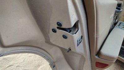 91-96 Buick Park Ave Ultra Driver Left Rear Door Latch With Rods/Cables Oem Back