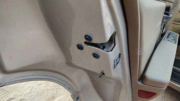 91-96 Buick Park Ave Ultra Driver Left Rear Door Latch With Rods/Cables Oem Back — photo 2