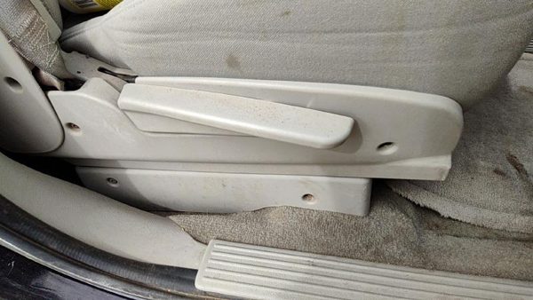 2007-2009 Suzuki Grand Vitara Xl-7 Passenger Right Side Seat Trim Panel Oem Gray — photo 2