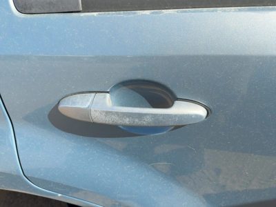 08-11 Mariner Passenger Right Rear Outside Door Handle Painted Light Blue Ls