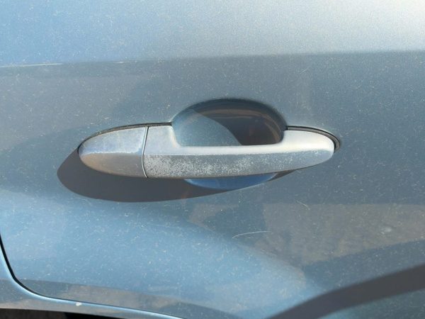 08-11 Mariner Passenger Right Rear Outside Door Handle Painted Light Blue Ls — photo 2