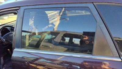 2011-2015 Kia Sorento Driver Left Rear Side Window Door Glass Oem Back