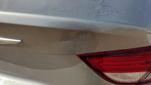 2015 Chrysler 200 Trunk/decklid/hatch/tailgate Billet Silver Psc — photo 5