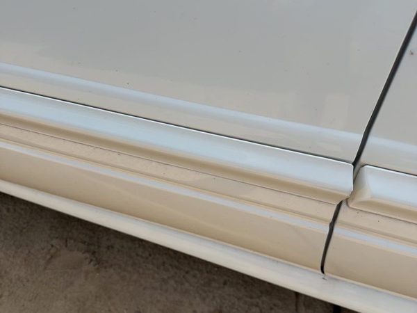 00-05 Lesabre Driver Left Front Moulding From Door Oem Trim Strip White 40U — photo 3