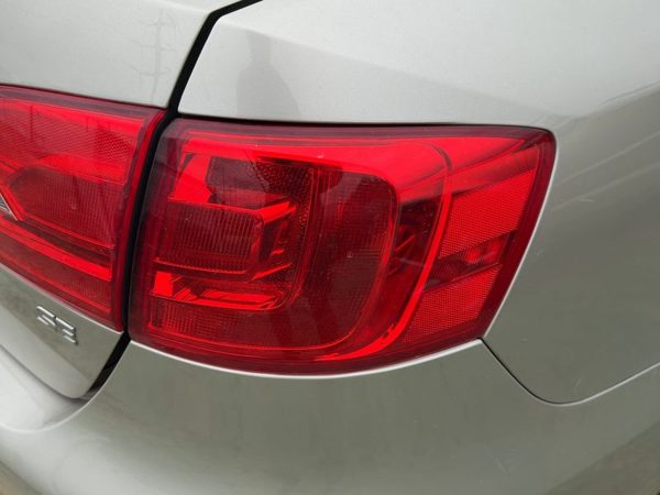 2011-2014 Vw Jetta Passenger Right Outer Tail Light Brake Lamp Oem Rear — photo 3