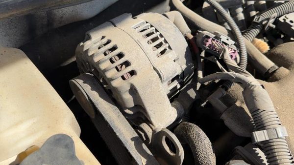 2002 Buick Century Alternator 3.1L 10464474 — photo 1