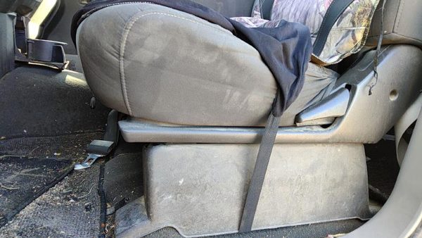 2004-2015 Nissan Titan Driver Left Side Seat Trim Panel Oem W Graphite — photo 3