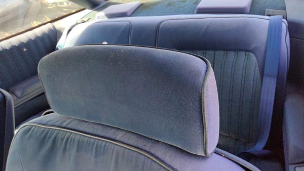 1988-1991 Olds Cutlass Cierra Driver Left Headrest Oem Front Seat — photo 1
