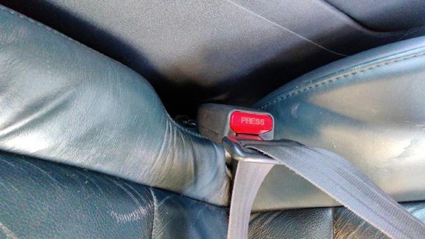 2009-2015 Honda Pilot Driver Left Front Seat Belt Buckle Receiver Gray/Blue Gr — photo 4