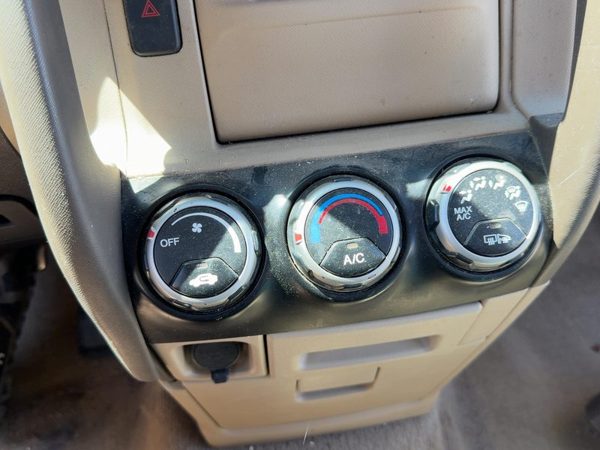 05-06 Honda Crv Temperature Control Module In Dash Heater Ac Head Unit Oem Se — photo 2