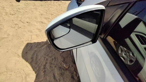 2018 Ford Focus Driver Left Power Side Mirror Door Mounted Oem White Yz — photo 5
