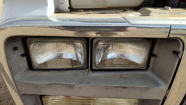1992-1996 Gmc Van 3500 Passenger Right Head Light Set Oem Front Lamp 15685968 — photo 1
