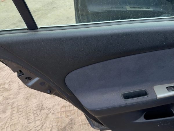 05-06 Altima Driver Left Rear Door Trim Panel With Switches Back Charcoal G — photo 2