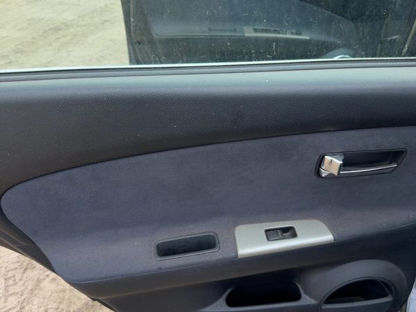 05-06 Altima Driver Left Rear Door Trim Panel With Switches Back Charcoal G — photo 4