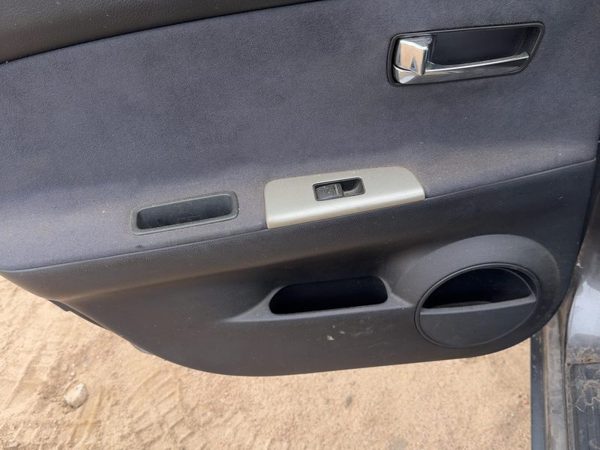 05-06 Altima Driver Left Rear Door Trim Panel With Switches Back Charcoal G — photo 9