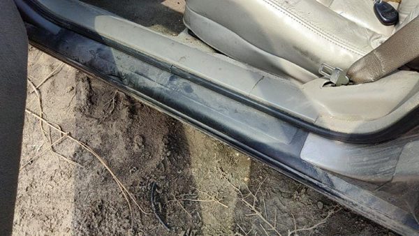 94-99 Cadillac Deville Driver Left Lower Rocker Panel Moulding Side Skirt Oem — photo 5