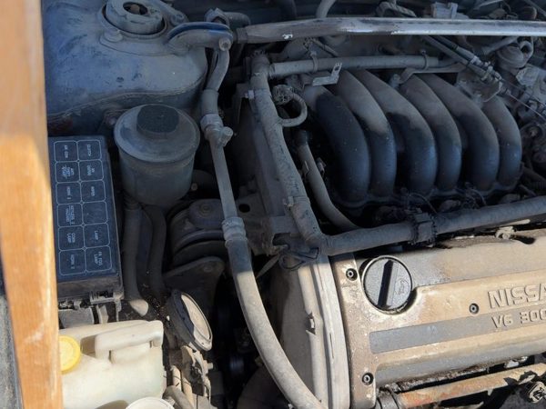 1995-2001 Nissan Maxima Timing Cover Oem 3.0L Front 6 Cylinder 1350131U00 — photo 3