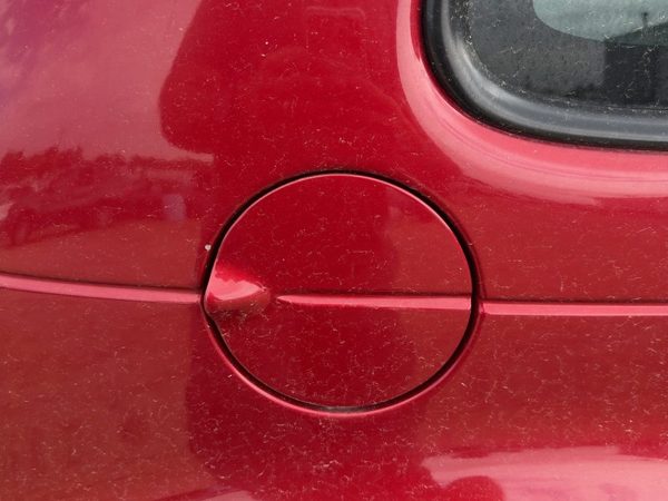 09 Pt Cruiser Fuel Tank Door With Hinge Gas Lid Oem Filler Inferno Red Prh — photo 3