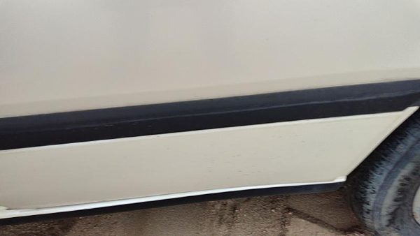 1991-1996 Infinity G20 Driver Left Rear Moulding From Door Oem Back Trim Strip — photo 4