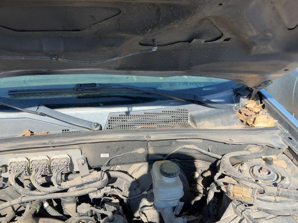 08-11 Mercury Mariner Windshield Wiper Cowl Vent Trim Panel Oem Cover — photo 7