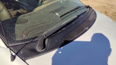 1996-2000 Town & Country Windshield Wiper Cowl Vent Trim Panel Oem Cover