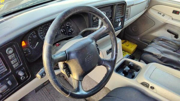 2001 Chevy Suburban Steering Wheel OEM 15763216 — photo 6