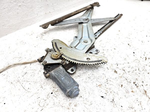 1997-2001 Toyota Camry Passenger Right Front Power Window Regulator With Motor — photo 7