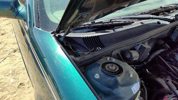 98-04 Cadillac Seville Passenger Right Hood Hinge Assembly Oem Green — photo 2