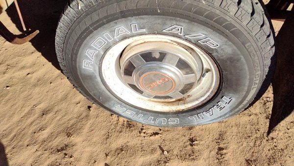 1976-1991 Gmc Sierra C3500 Hub Cap Wheel Cover Oem 00349095 — photo 5