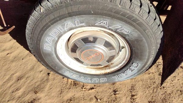 1976-1991 Gmc Sierra C3500 Hub Cap Wheel Cover Oem 00349095 — photo 4