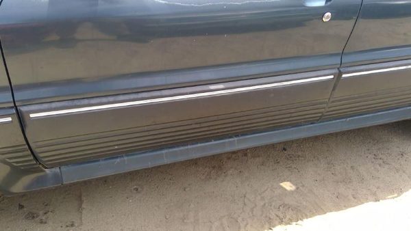 1991 Mitsubishi Galant VR-4 Driver Left Front Door Shell OEM LH Green MB835736 — photo 7