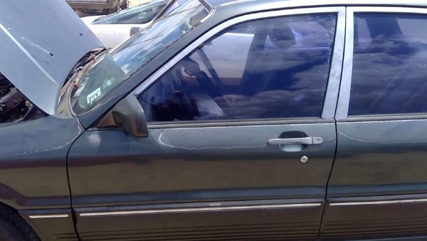 1991 Mitsubishi Galant VR-4 Driver Left Front Door Shell OEM LH Green MB835736 — photo 10