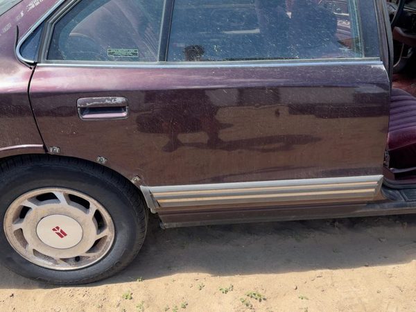 1994 Olds Eighty-eight 88 Rear Door RH Maroon — photo 2