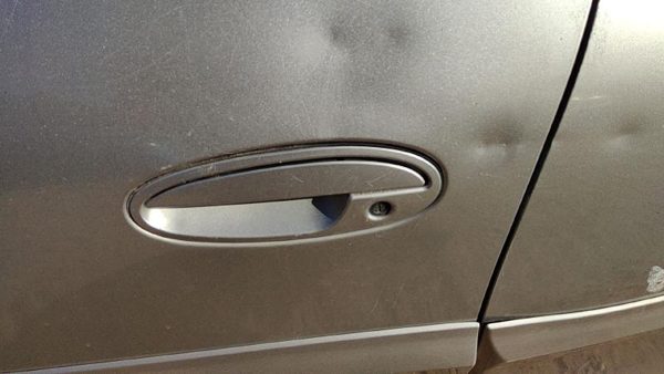 2000-2005 Pontiac Bonneville Driver Left Front Outside Door Handle Silver 67U — photo 1
