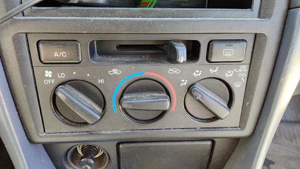 97-99 Toyota Camry Temperature Control Module In Dash Heater Ac Head Unit Oem — photo 1