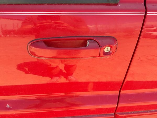 00-04 Grand Cherokee Driver Left Front Outside Door Handle Oem Flame Red Pr4 — photo 1