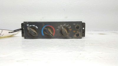 1997-1999 Chevy Cavalier Temperature Control Ac With Rear Defrost 16242871