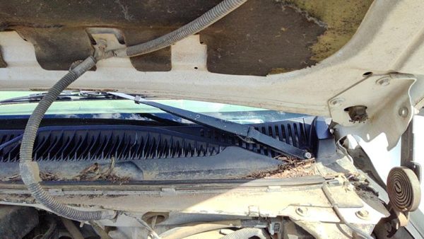 1999-2002 Chevy Silverado 1500 Driver Left Windshield Wiper Arm Oem Blade Lever — photo 3