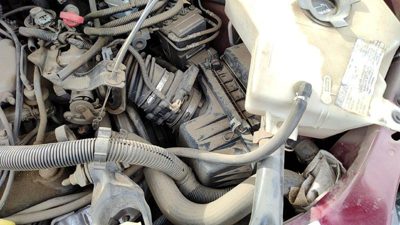 99-04 Venture Complete Air Intake Cleaner Filter Box Housing With Tube Oem 3.4L