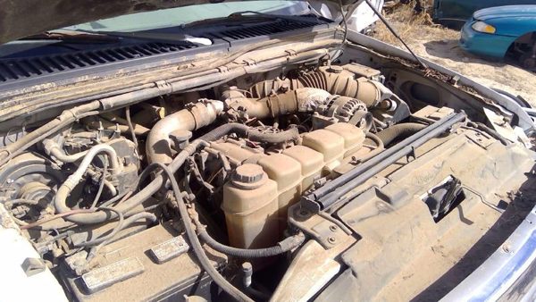 2001 Ford F350 — vehicle photo 3
