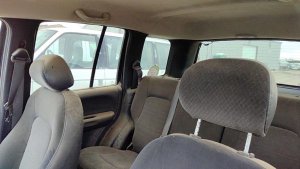 2002 Jeep Liberty Pair Of Front Headrests Oem Left Right Set Seat Wb351dvaa — photo 2