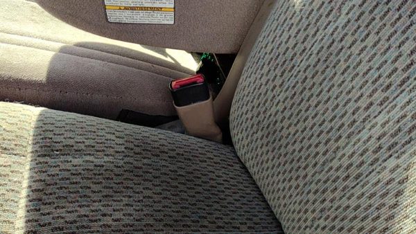 97-98 Ford F150 Driver Left Front Seat Belt Buckle Receiver Oem Tan Mx — photo 2