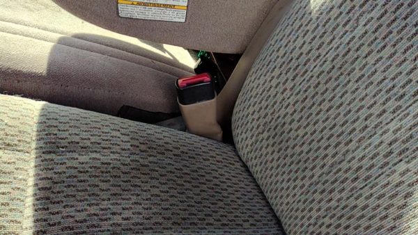 97-98 Ford F150 Driver Left Front Seat Belt Buckle Receiver Oem Tan Mx — photo 3