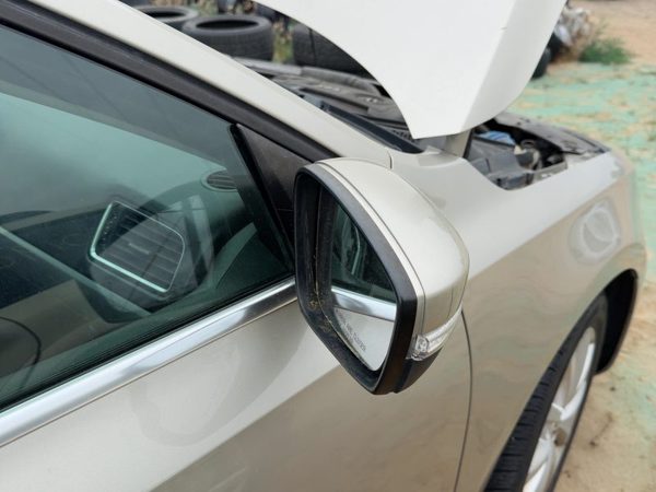 2011-2016 Vw Jetta Passenger Right Power Side Mirror Door Mounted Oem Beige — photo 7