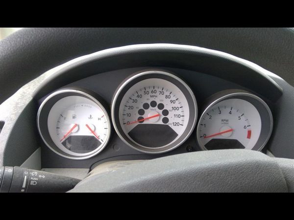2007 Dodge Caliber Dash Panel Speedometer Trim Bezel Oem 1Ed861kaab — photo 2