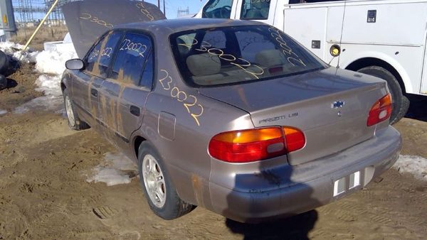 2002 Chevy Geo Prizm — vehicle photo 5