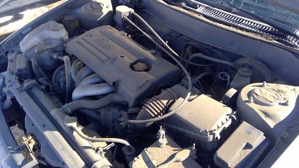 2002 Chevy Geo Prizm — vehicle photo 2
