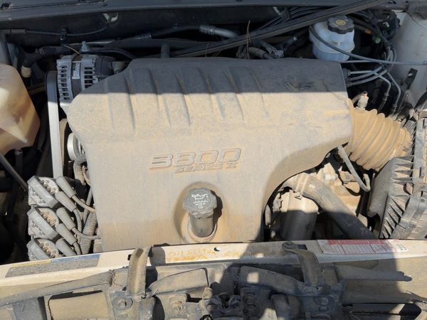 00-05 Buick Lesabre Engine Cover Top Plastic Shield Oem 3.8L — photo 1